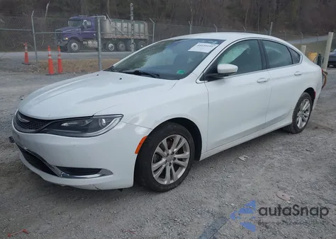 2015 Chrysler 200 Limited z USA, uszkodzony, nr VIN 1C3CCCAB6FN526042